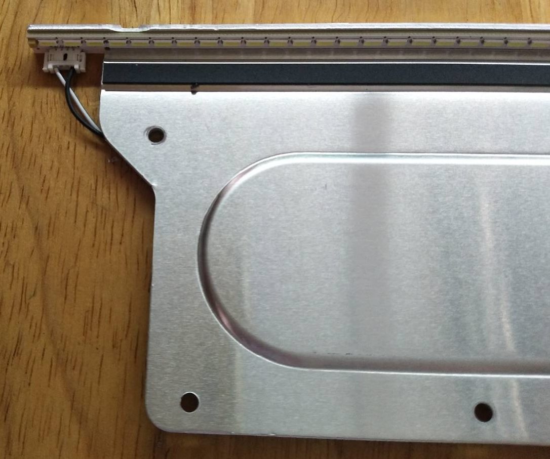 หลอดแบ็คไลท์ SHARP(ชาร์ป) อะไหล่แท้/ของถอดจากเครื่อง รุ่นLC-40SA5300X