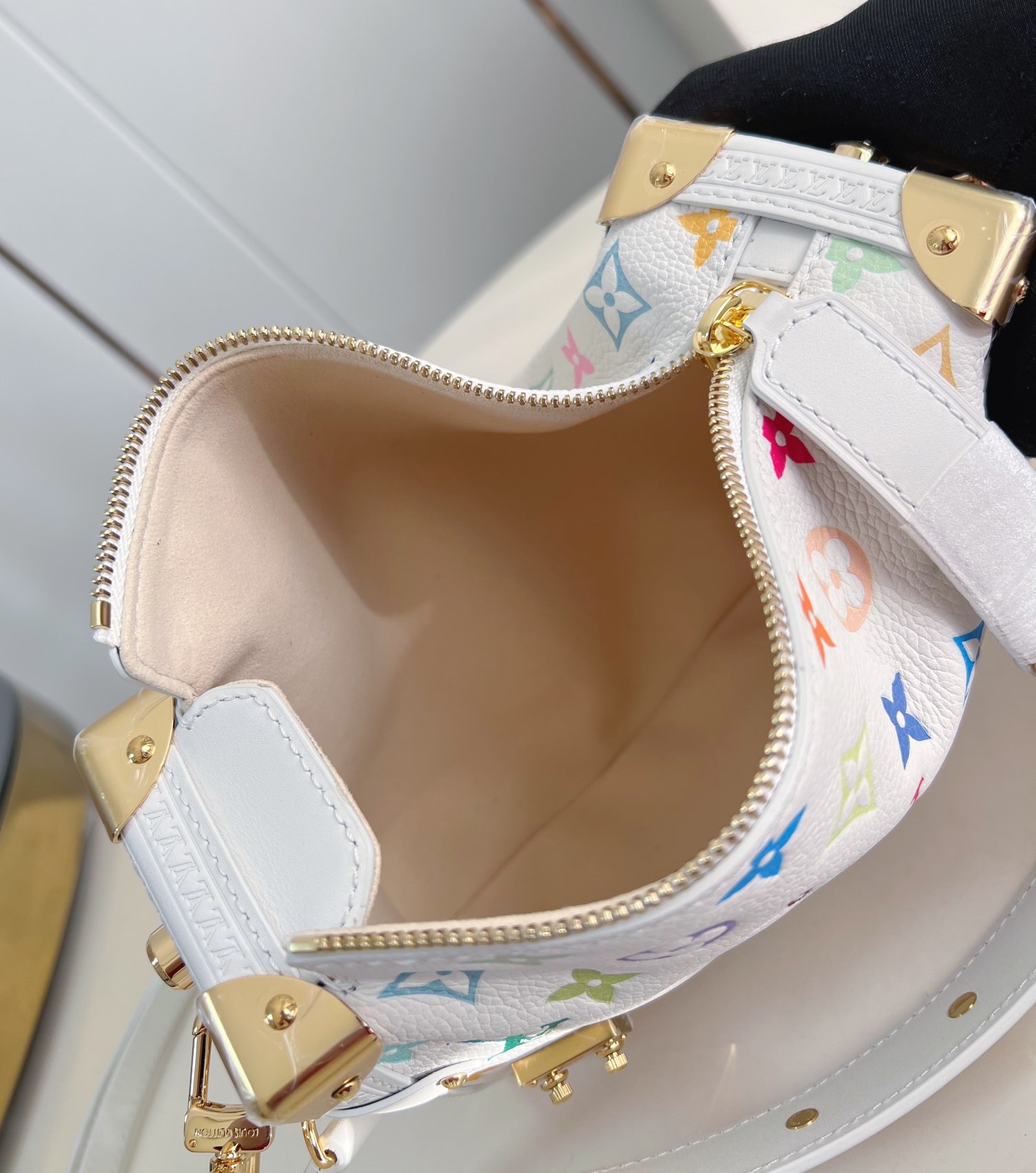 [Pre-order] Louis Vuitton M14046 LV x TM - กระเป๋ารุ่น Side Trunk MM งานเกรด Vip คุณภาพดีที่สุด