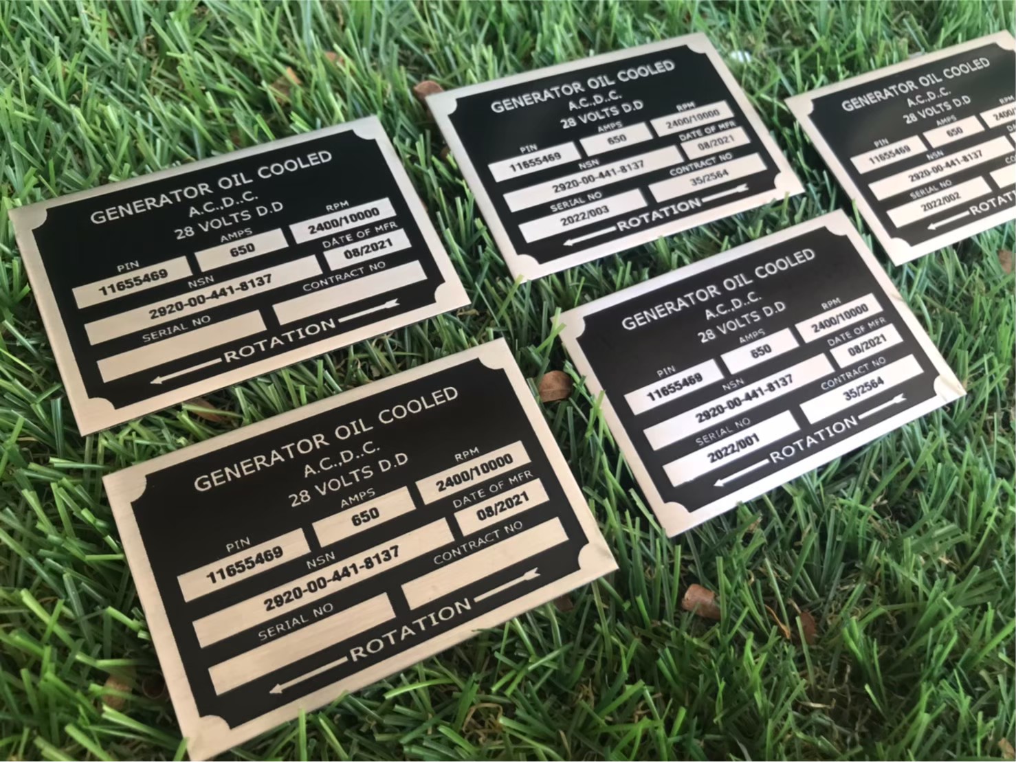 #ป้ายกัดกรดเนมเพลท