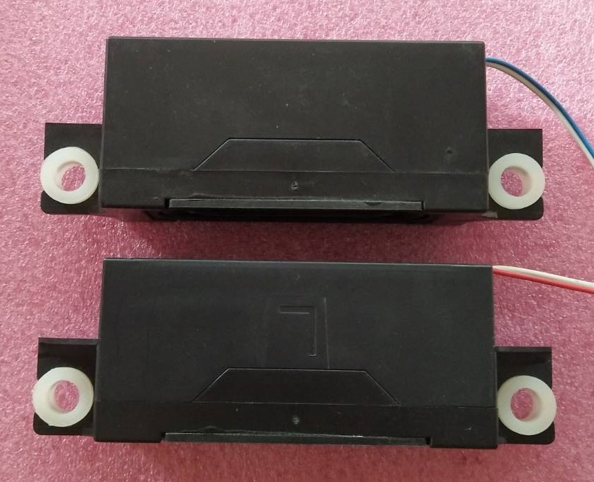 ลำโพงทีวี ไฮเซน HIsense ของแท้มือสองถอดจากเครื่อง รุ่น40E5G 6โอมห์ 10วัตต์