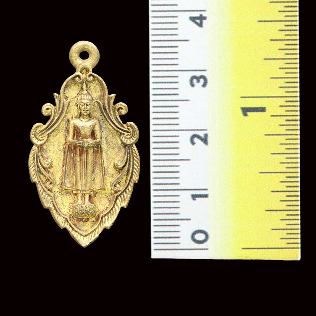 เหรียญหล่อใบสาเกหลวงพ่อบ้านแหลม วัดเพชรสมุทร รุ่นพิเศษ2 ปี2538