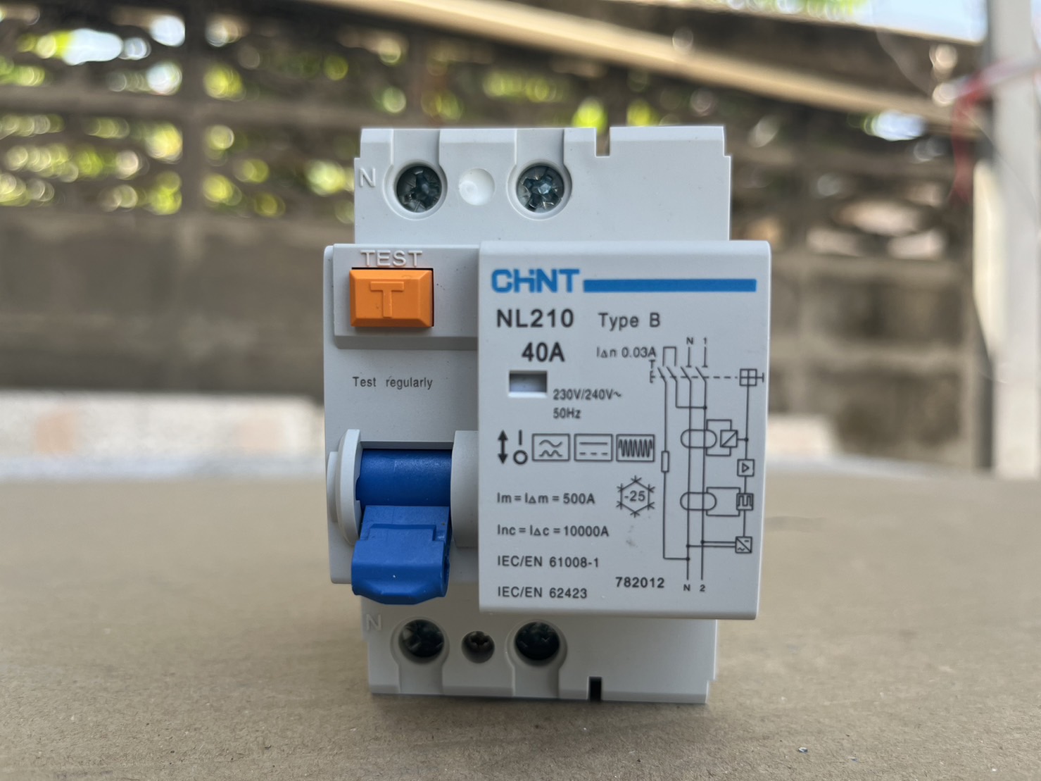 เบรกเกอร์กันดูด RCCB Type B 1 เฟส เบรกเกอร์กันไฟดูด กันดูด CHINT NL210 1P + N 40A , 30mA (10KA) (Box)