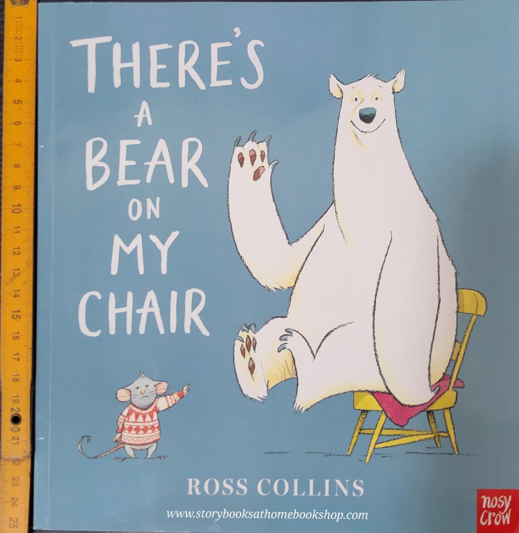 หนังสือนิทานปกอ่อน** ♥️THERE'S A BEAR ON MY CHAIR BY ROSS COLLINS
