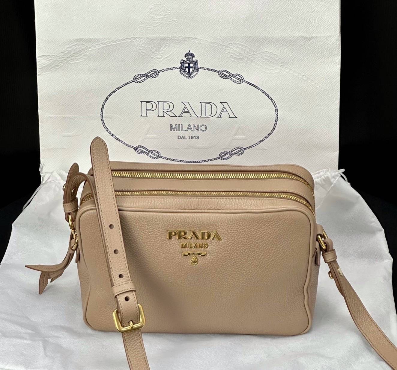 New Prada Camera bag, 2 zips size: 25x16x10 cm