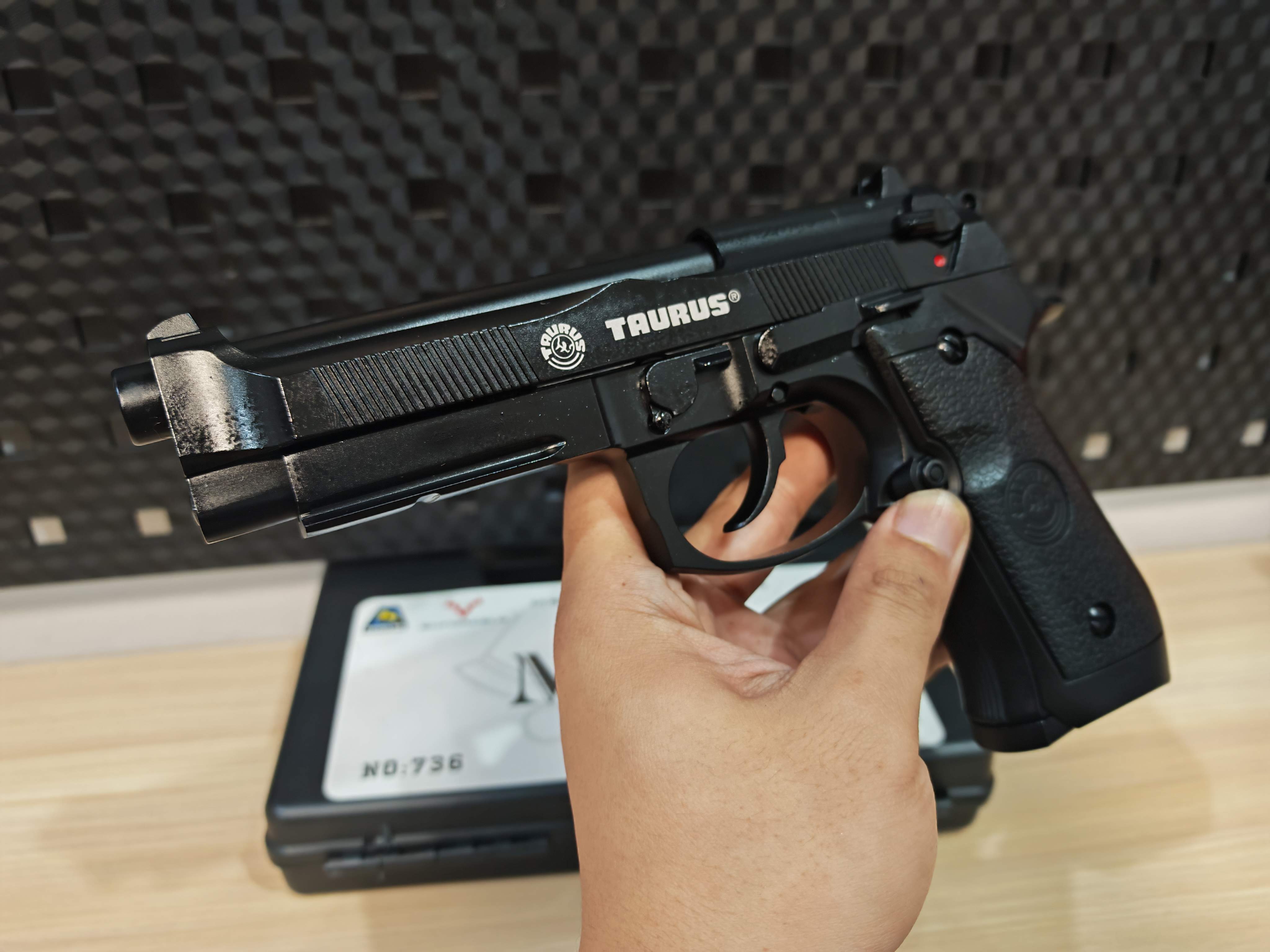Double Bell 736 Taurus PT92 Beretta สีดำ GBB BB Gun บีบีกัน แบบแก๊ส ปืนอัดลม มือสอง Airsoft Gun