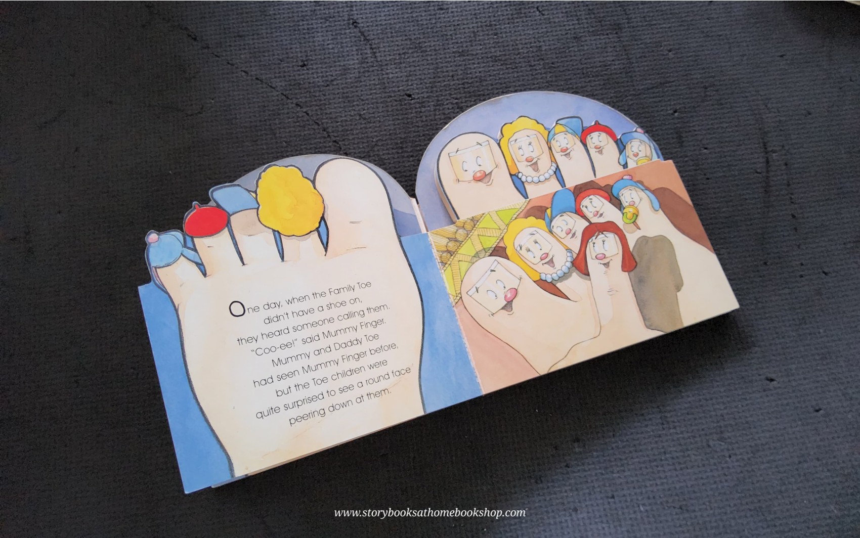 THE FAMILY TOE MEET THE FINGER FAMILY