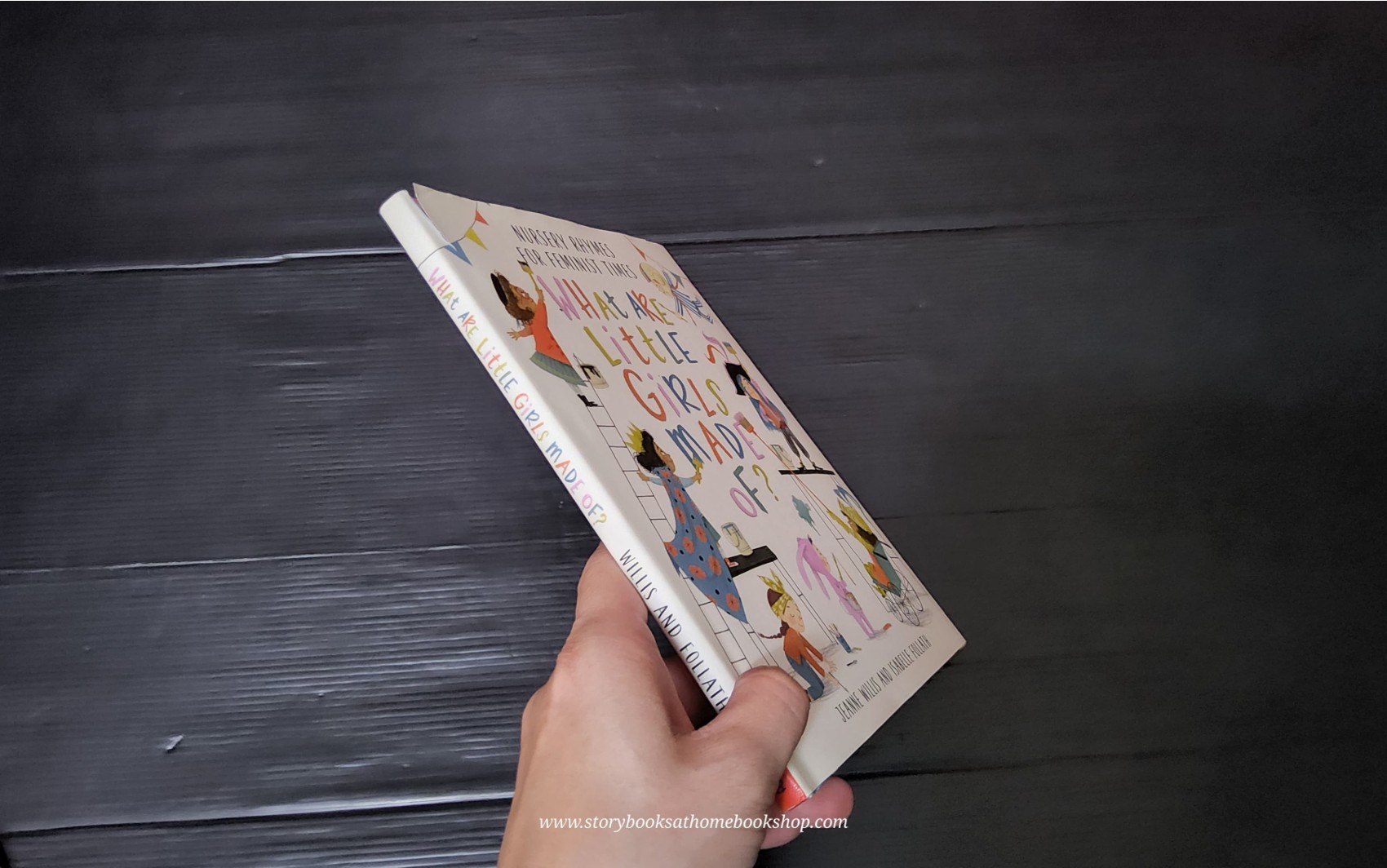 หนังสือนิทานปกแข็ง ** 🍓🍓WHAT ARE LITTLE FIRLS MADE OF?