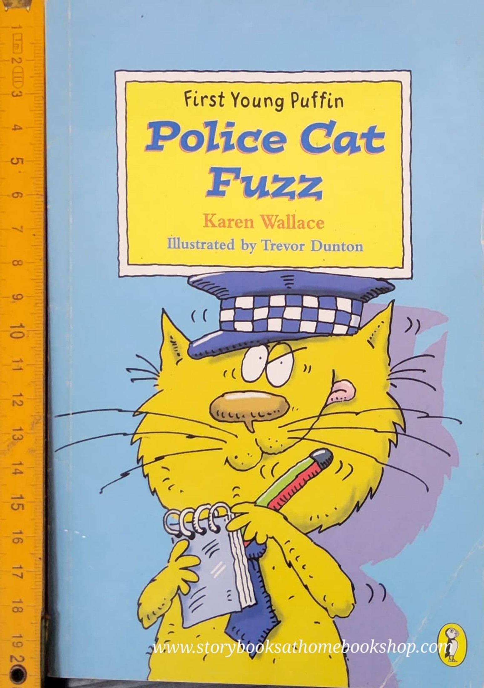 หนังสือนิทานปกอ่อน** ♥️FIRST YOUNG PUFFIN:POLICE CAT FUZZ