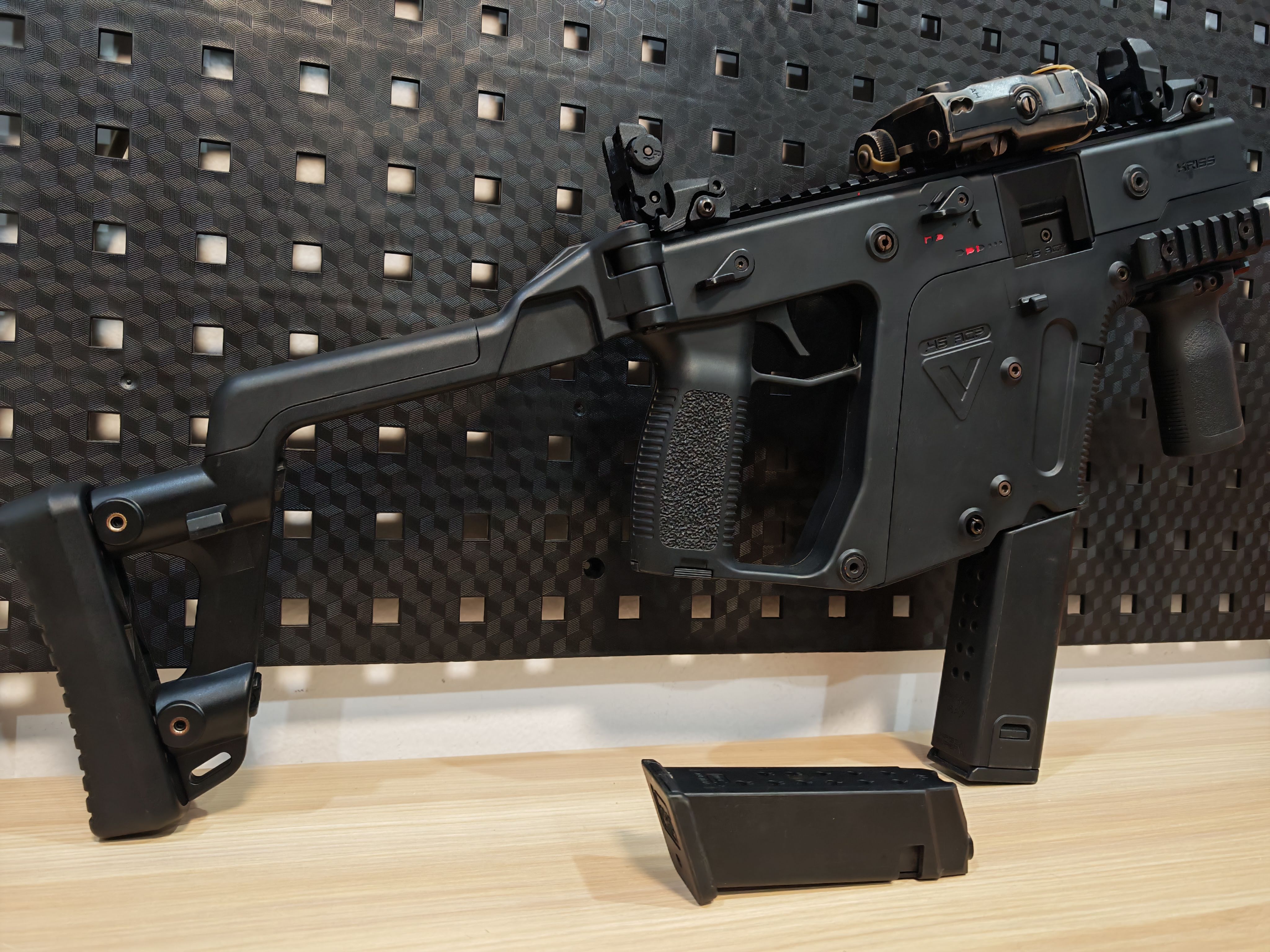 ARES Kriss Super V (Kriss Vector) AEG BB Gun บีบีกัน Airsoft Gun ปืนอัดลม ปืนยาวไฟฟ้า มือสอง