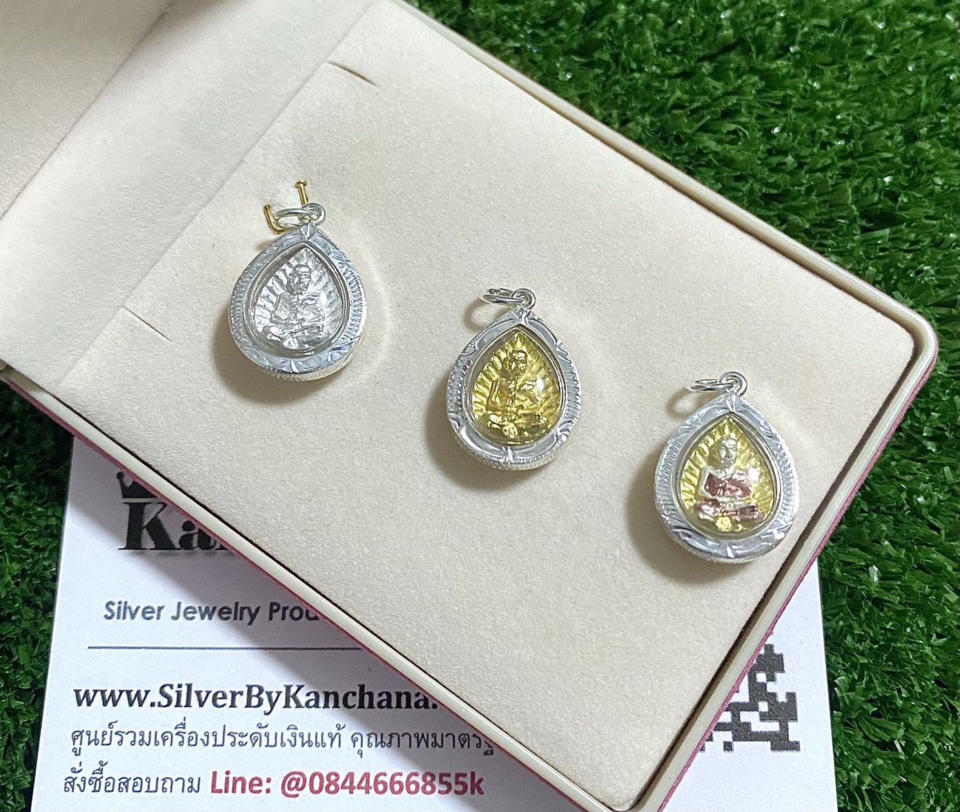 จี้หลวงปู่ทวดเงินแท้ ขนาดประมาณเหรียญ 50 สตางค์