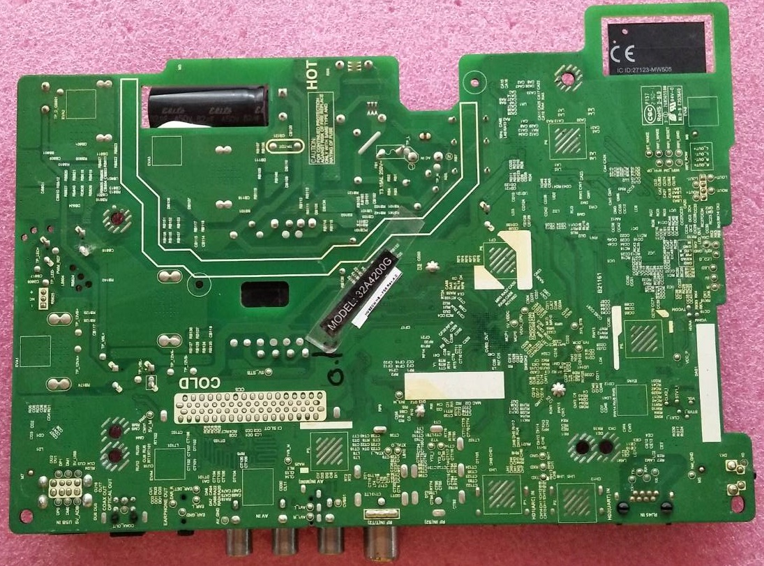 เมนเบอร์ทีวีไฮเซน HISENSE มือสองพร้อมใช้งาน ใช้กับรุ่น32A4200G พาร์ท TP.MT9216T.PB702 เวอร์ชั่นทีบาร์ HV320WHB-F56