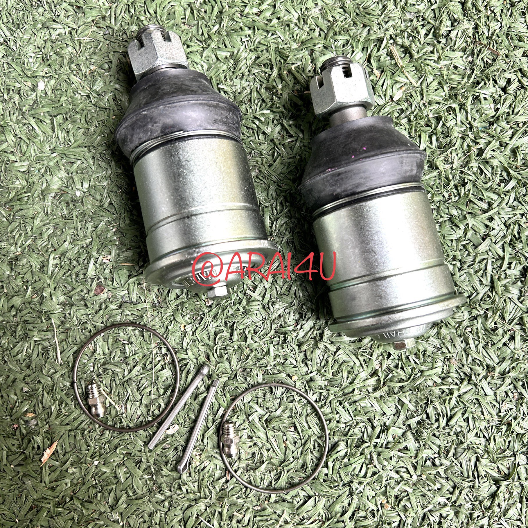 ลูกหมากปีกนกบน-ยกสูง NISSAN NAVARA D40 NP300 2-4 WD