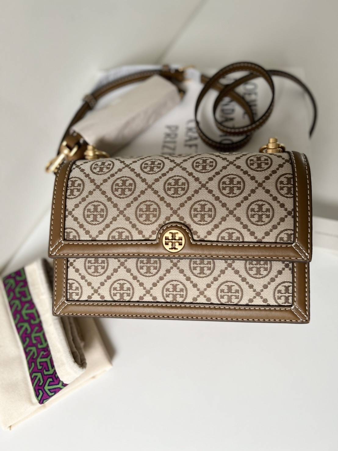 New TORY BURCH T MONOGRAM JACQUARD SMALL SHOULDER BAG size ใหญ่
