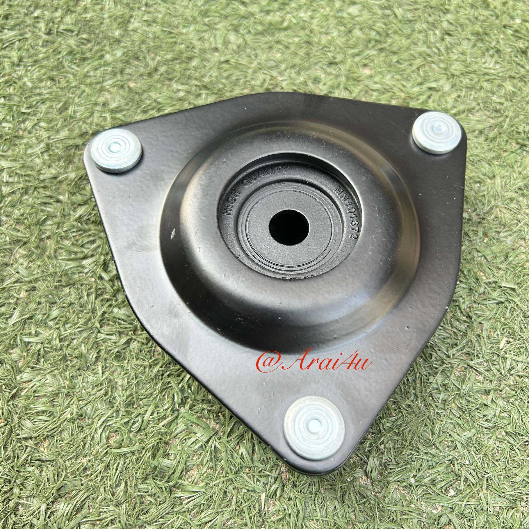 เบ้าโช้คหน้า MITSUBISHI LENCER EX CY3,4 (MN101372) RBI