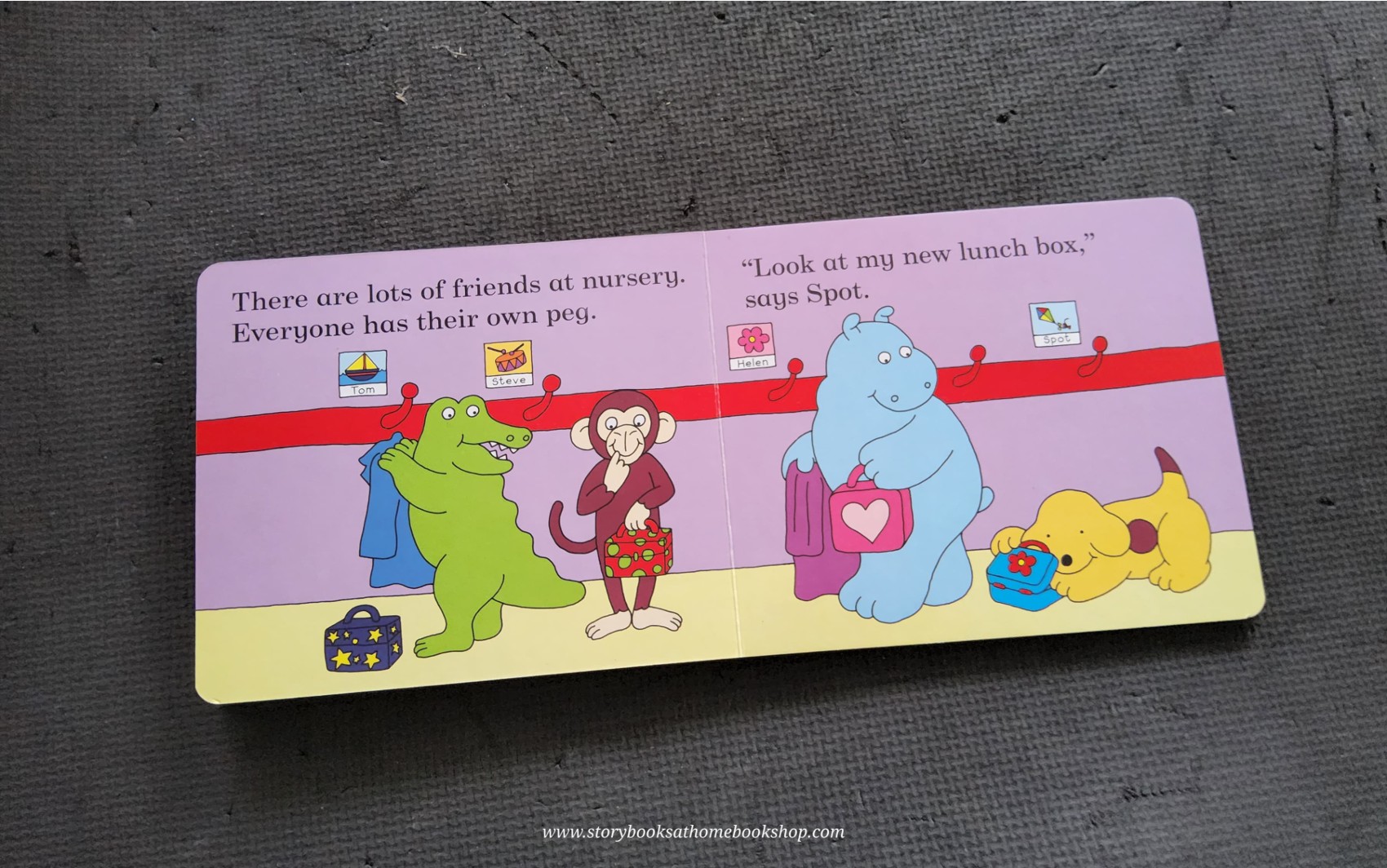 Board Book** 🍅🍓SPOT LOVES NURSERY BY ERIC HILL