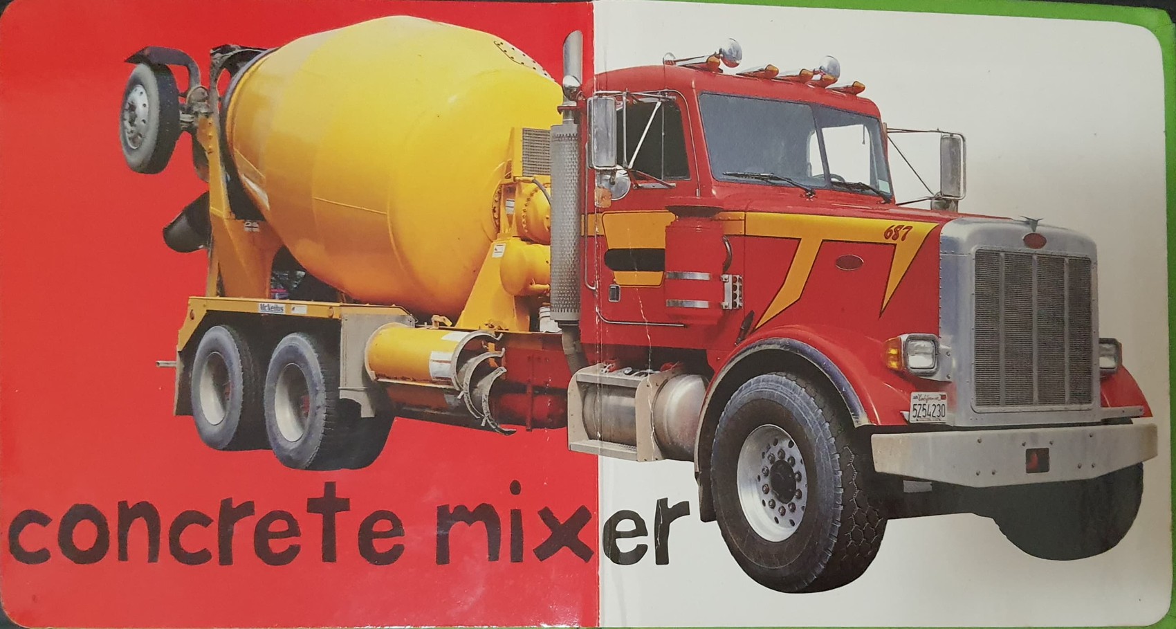 BOARD BOOK** 🍅🍅TRUCKS bright baby