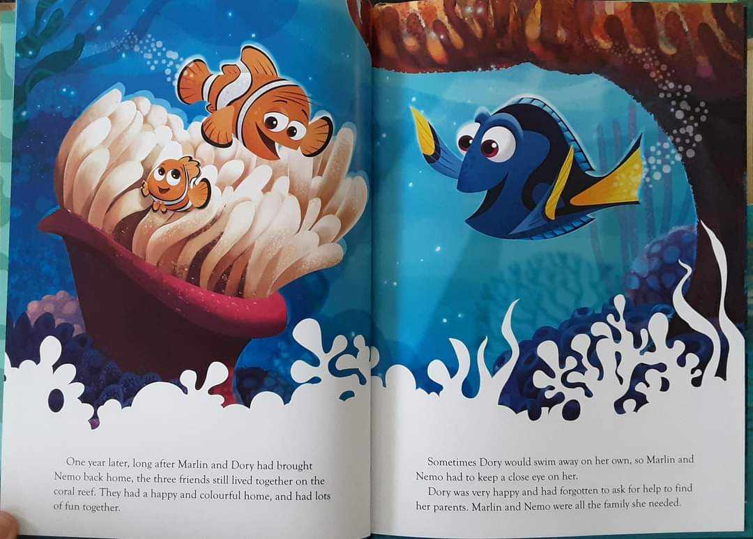 หนังสือนิทานปกแข็ง** 🍅🍓DISNEY PIXAR FINDING DORA