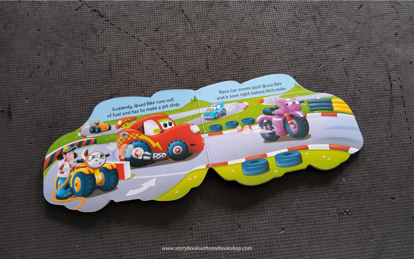 BOARD BOOK ** 🍅🍓SPEEDY RACE CAR