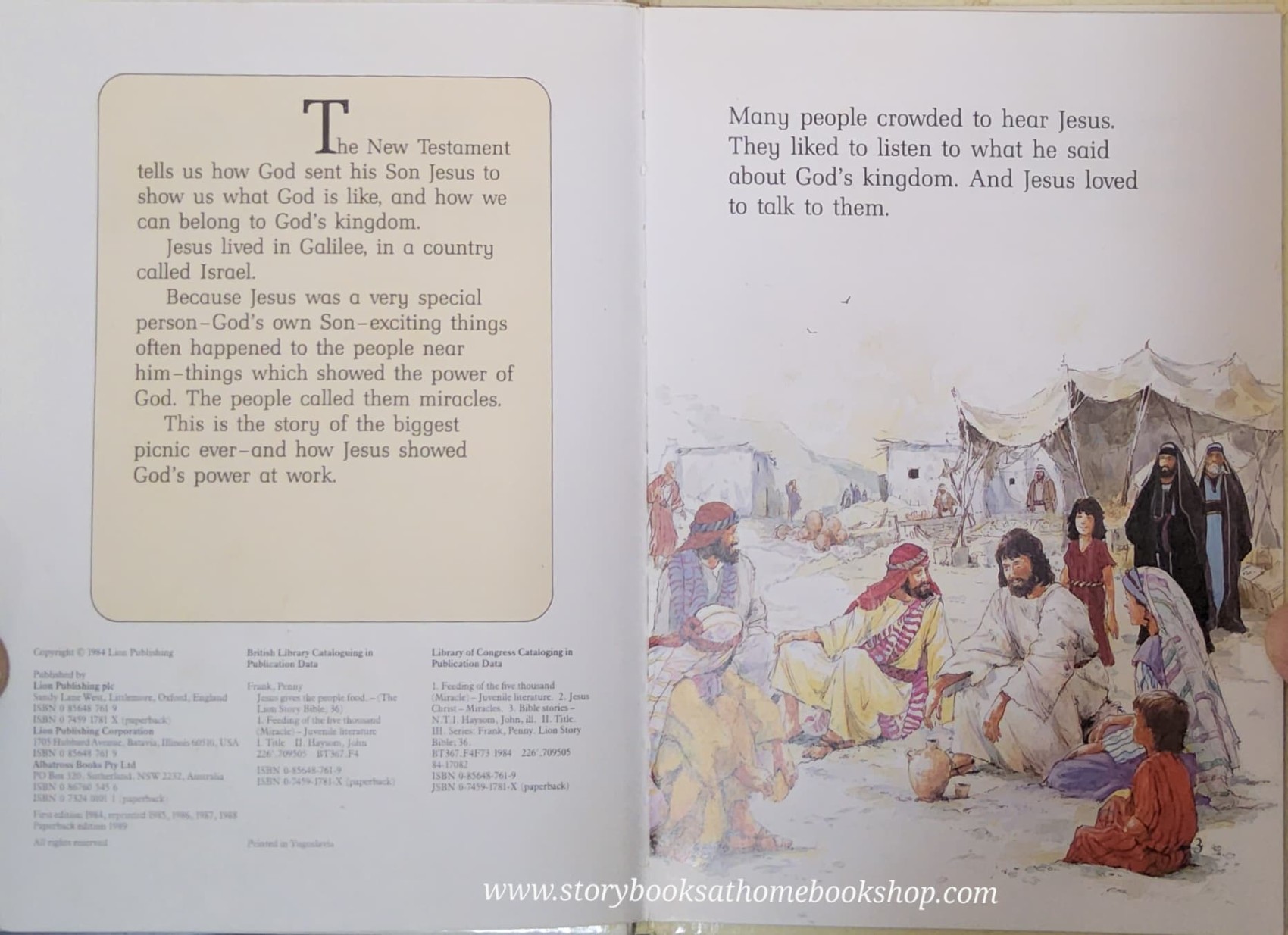 JESUS GIVES THE PEOPLE FOOD