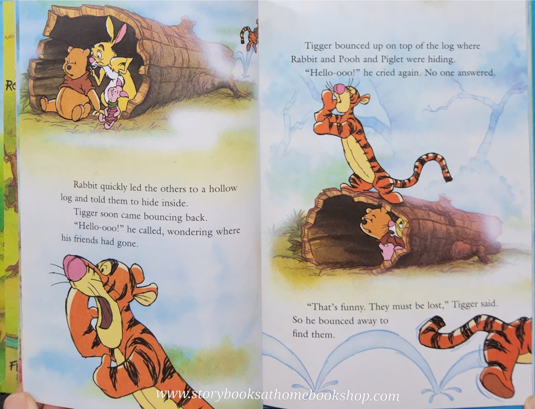 หนังสือนิทานปกแข็ง ** ♥️DISNEY'S WINNIE THE POOH AND TIGGER TOO ♥️