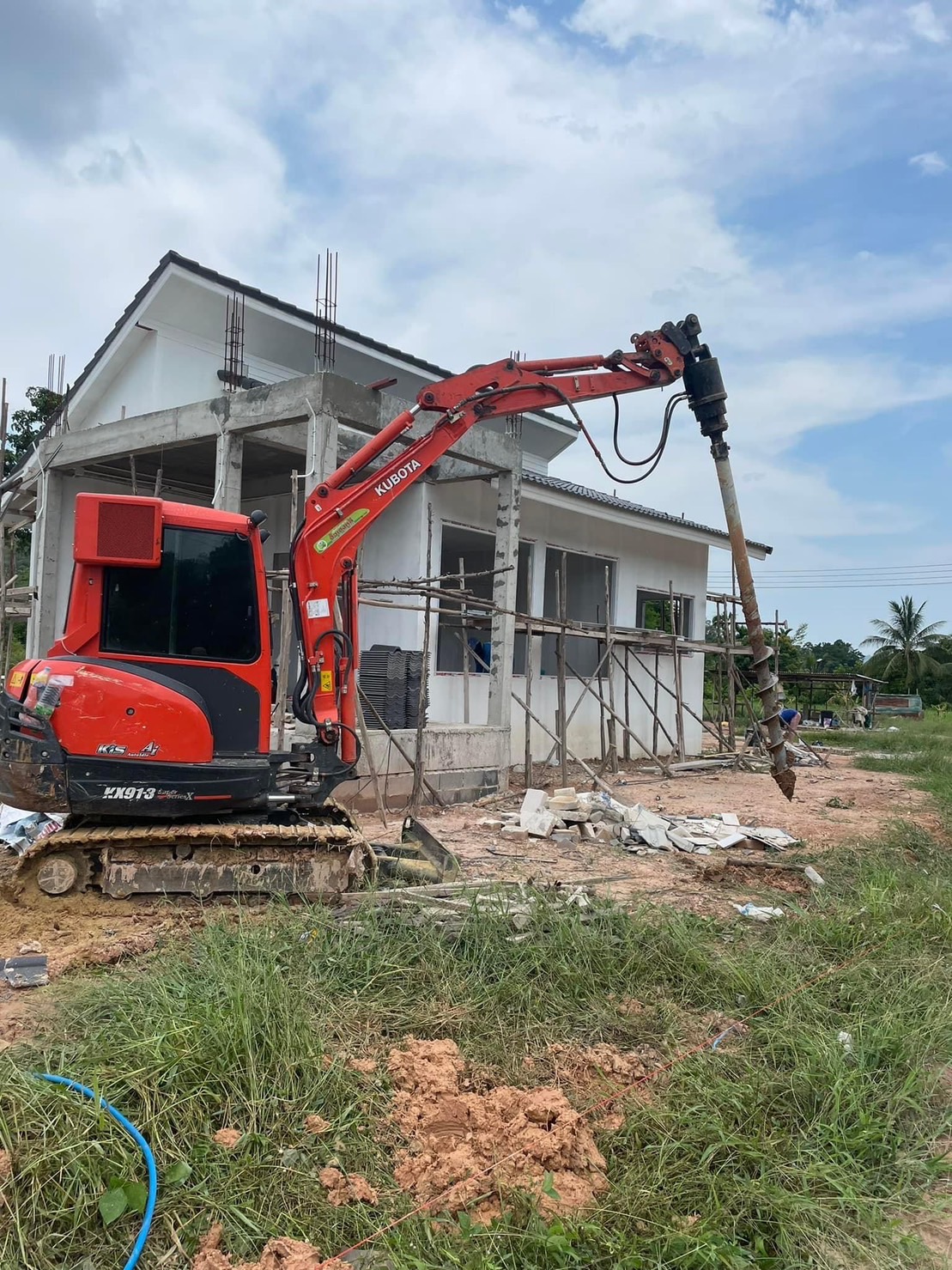 เช่าแบคโฮ PC30