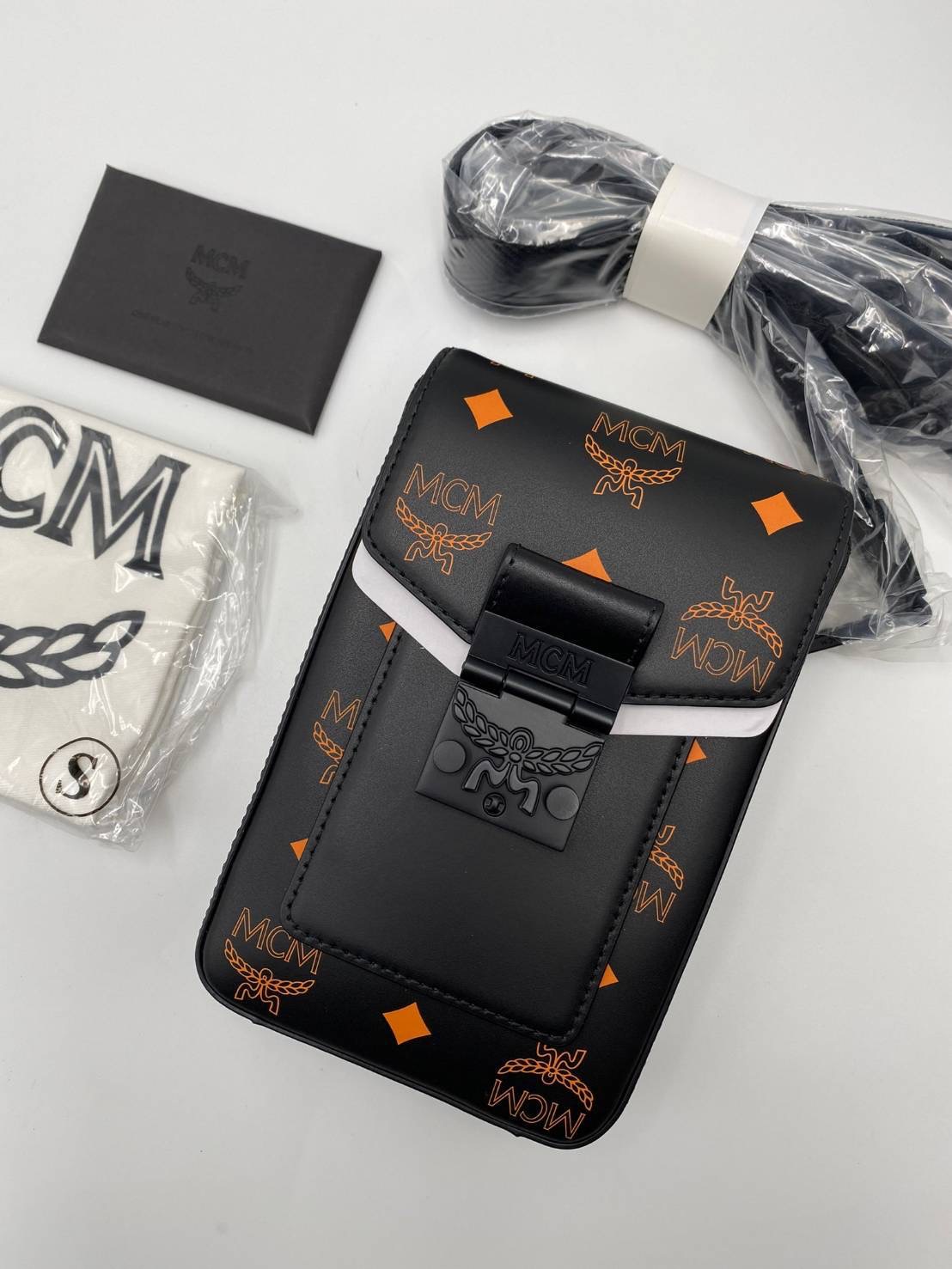 New Mcm phone bag