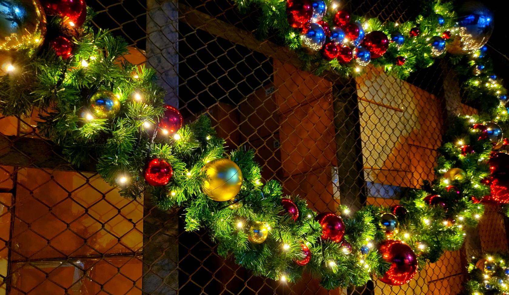 สายสนคริสต์มาส แบบvip ตกแต่งงานเลี้ยงวันคริสต์มาสยอดนิยม