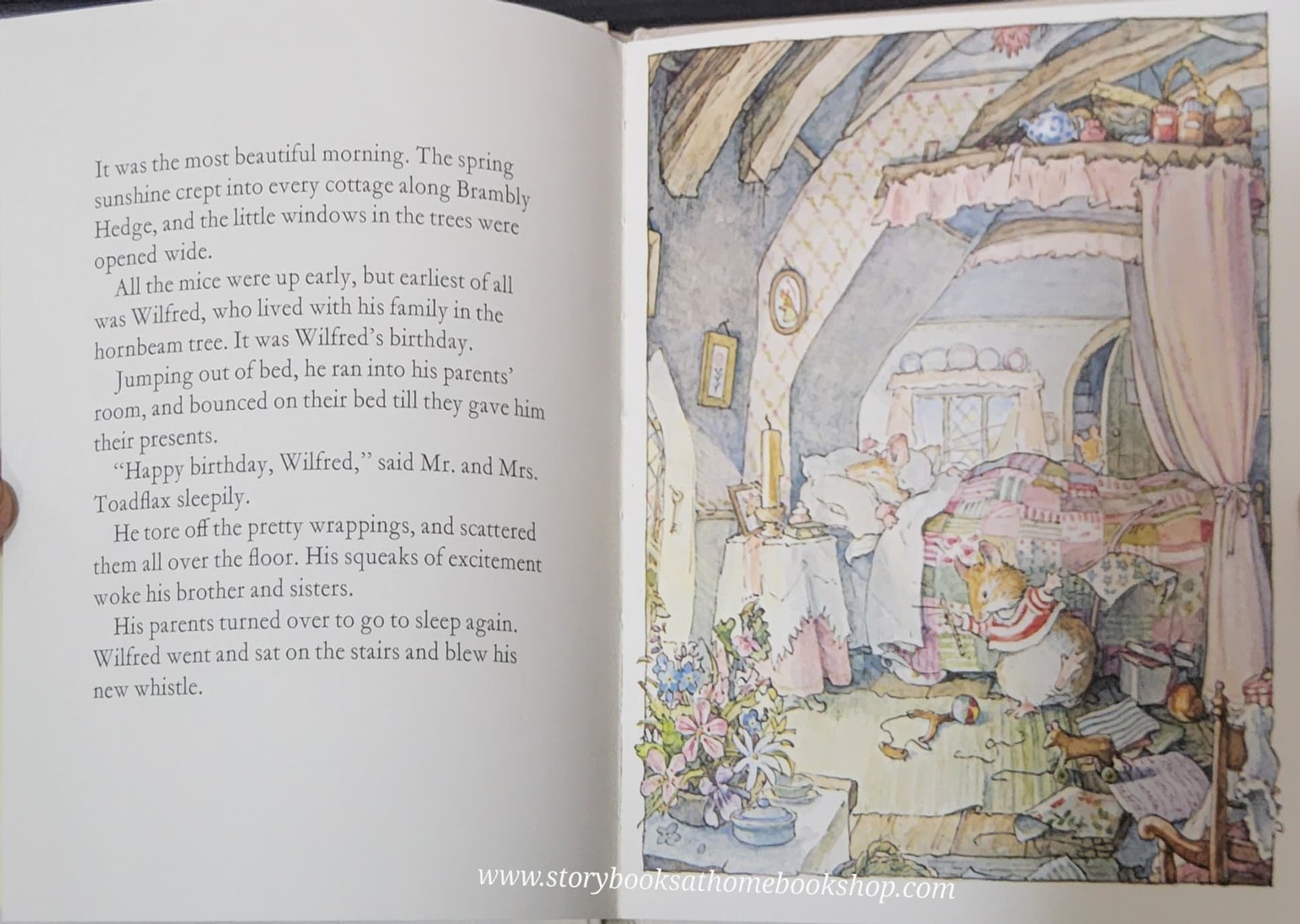 หนังสือนิทานปกแข็ง** 🍅🍓BRABLY HEDGE SPRING STORY BY JILL BARKLEM