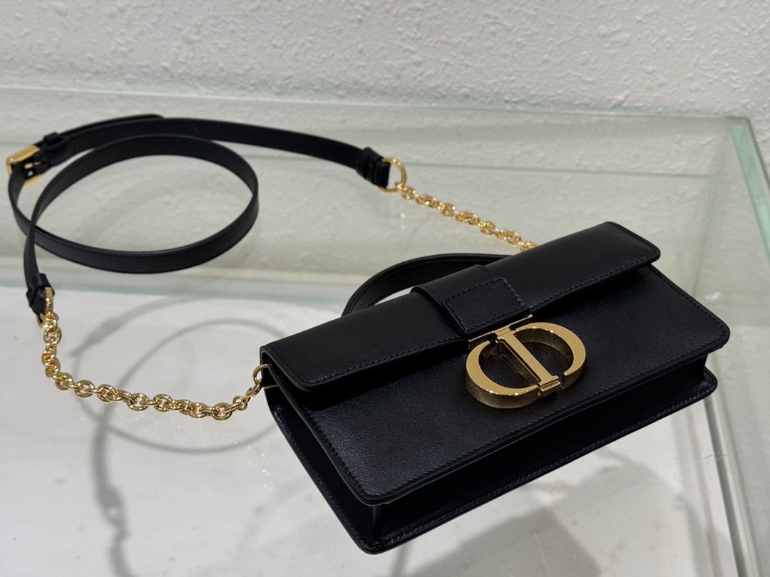 [Pre-order]กระเป๋าDior Miss Montaigne Mini Bag Black Smooth Calfskin งานเกรด Vip คุณภาพดีที่สุด