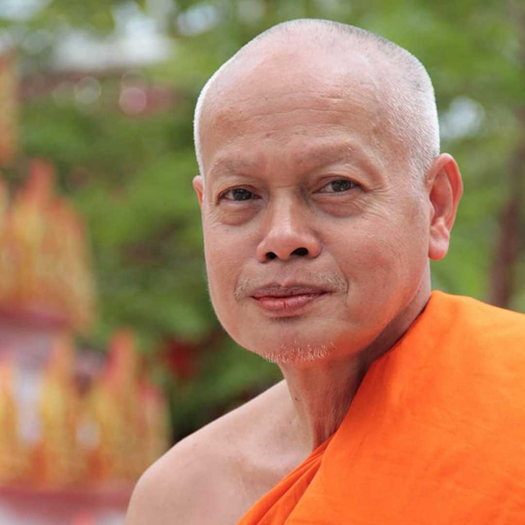 เหรียญเมตตาพระมหาสุรศักดิ์ ปี2567 เนื้อทองแดงรมดำ ซีลเดิม