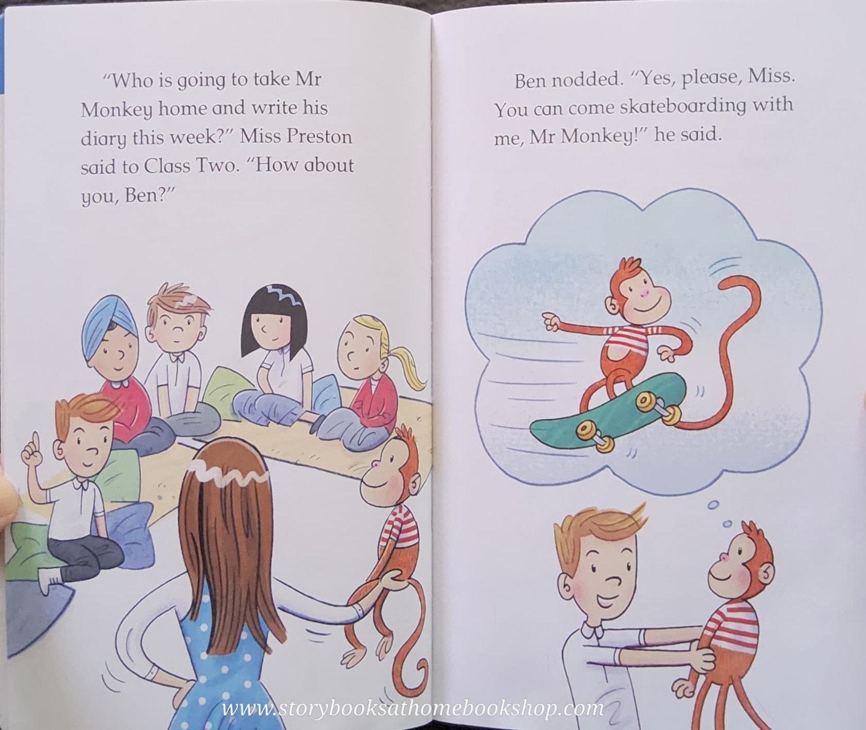 หนังสือนิทานปกอ่อน** ♥️EARLY READER:MR MONKEY AND THE MAGIC TRICKS