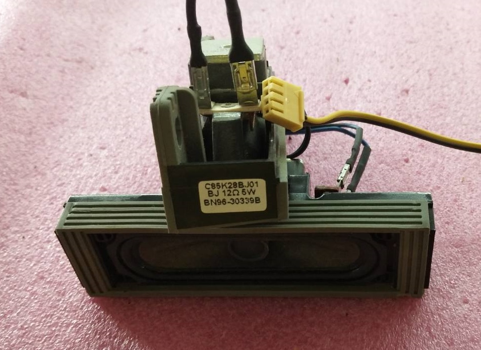 ลำโพงทีวี ซัมซุง SAMSUNG ของแท้ถอดจากเครื่อง พาร์ท BN96-30339B ใช้ได้กับหลายรุ่นที่พาร์ทตรงกัน