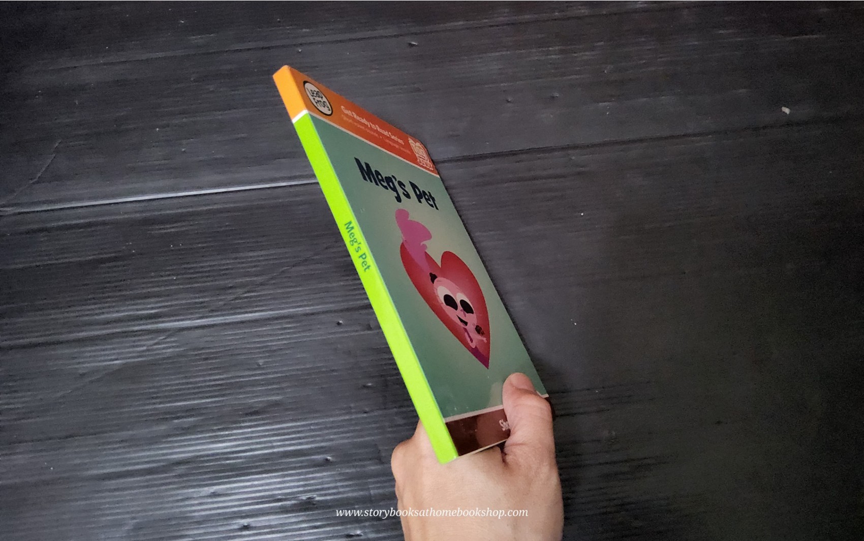 BOARD BOOK** ð
LEAP FROG:MEG'S PET