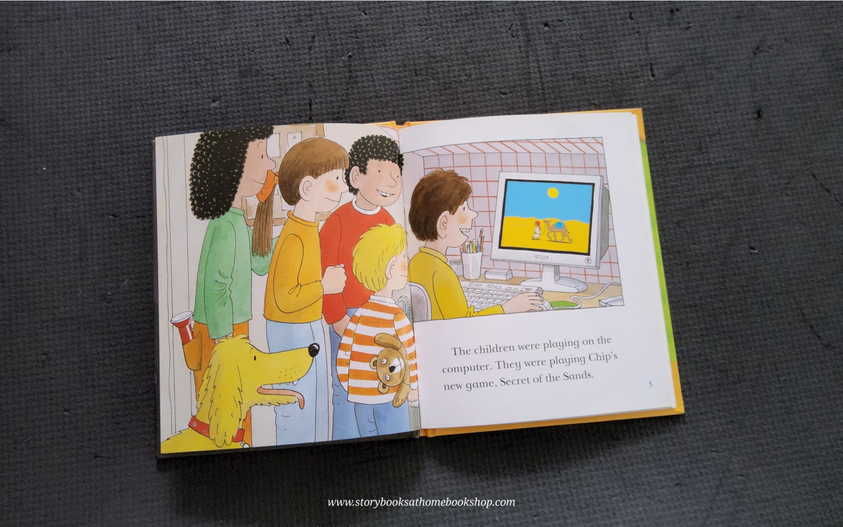 หนังสือนิทานปกแข็ง** 🍅🍅READ WITH BIFF,CHIP&KIPPER: SECRET OF THE SANDS FIRST STORIES LEVEL6