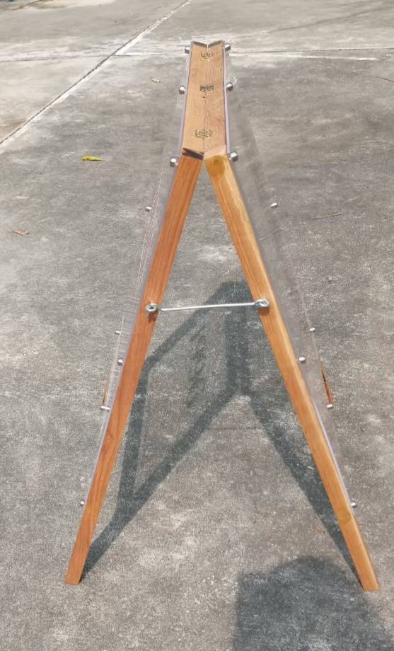 #ป้ายไม้สนติดอะคริลิคติดสติ๊กเกอร์ไดคัท