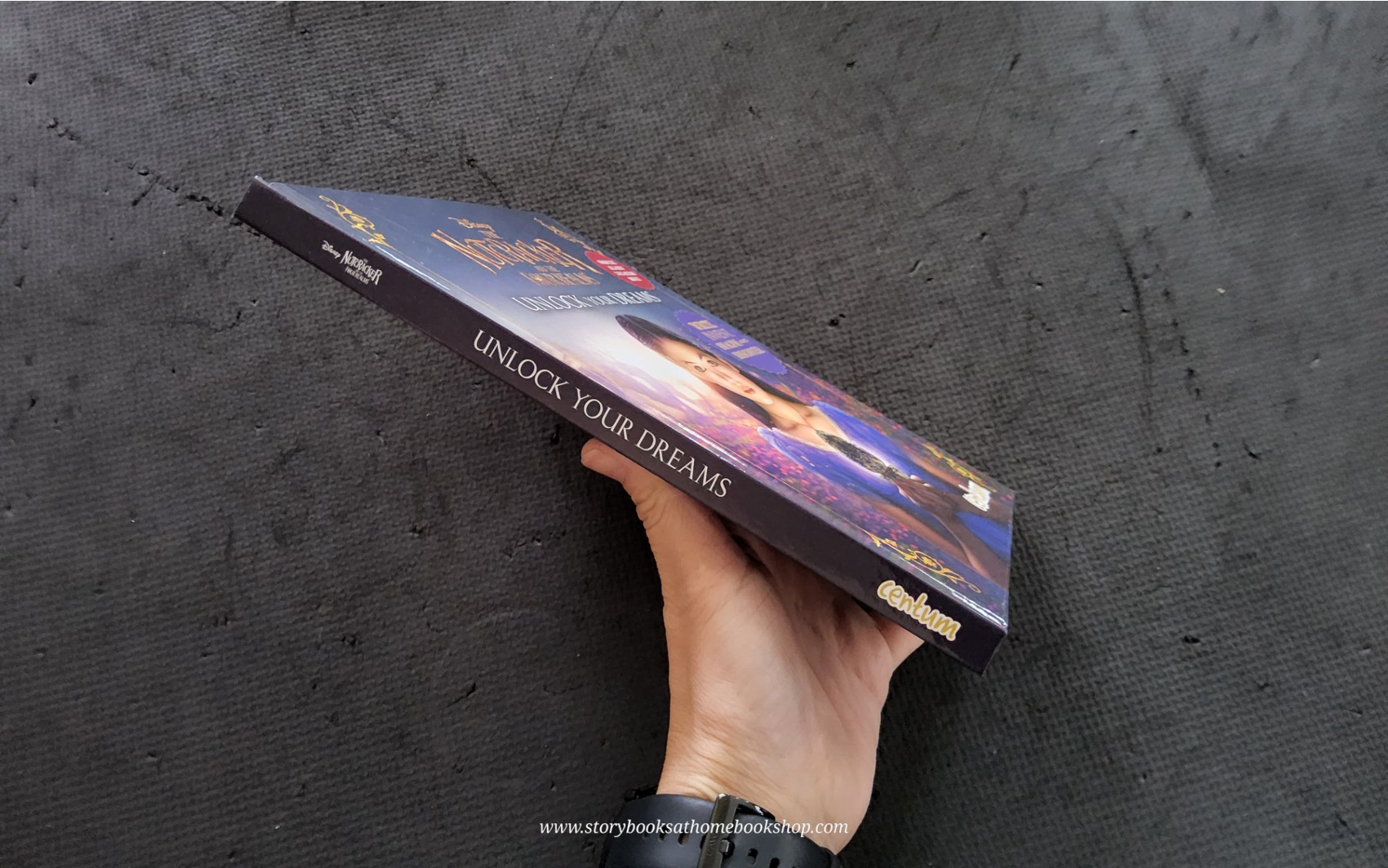 หนังสือปกแข็ง** 🍅🍓DISNEY THE NUTCRACKER AND THE FOUE REALMS UNLOCK YOUR DREAMS