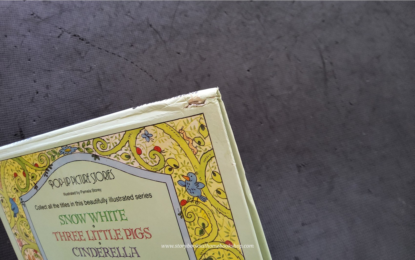 Pop-Up Book** ** หนังสือนิทานปกแข็ง** 🍅🍓SNOW WHITE POP-UP PICTURE STORY