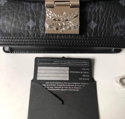 New Mcm Mini Gretl crossbody Sz.11.0 x 18.5 x 5.0 ซม.