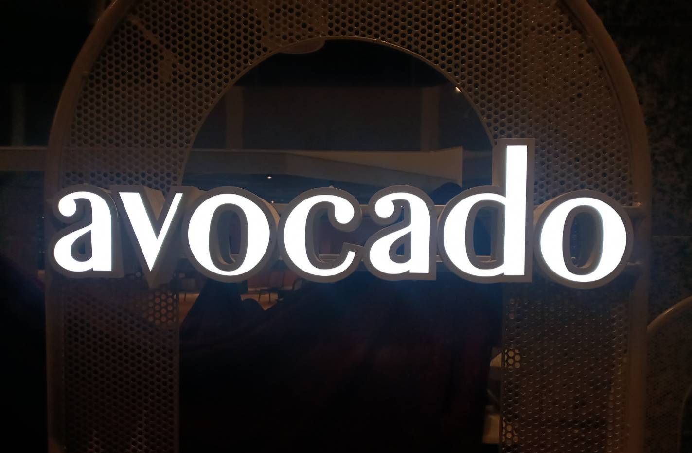 งานติดตั้งอักษรซิงค์ไฟออกหน้า หนา 7cm