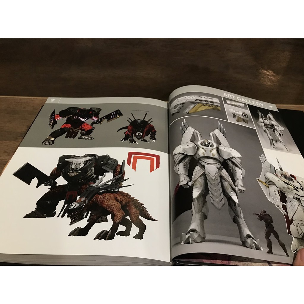 Destiny 2 (Collectors Edition) Hardcover (Pre Own) (มือสอง) (ปกแข็งเล่มใหญ่)