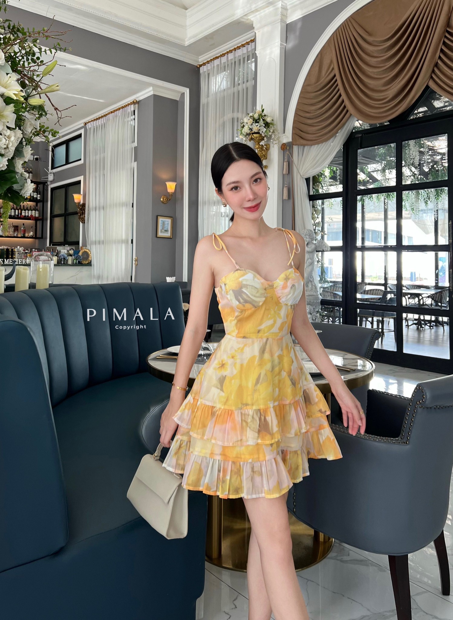 เดรสสายเดี่ยวผูกโบว์ปรับระดับได้เลยน้า (เหลือง)