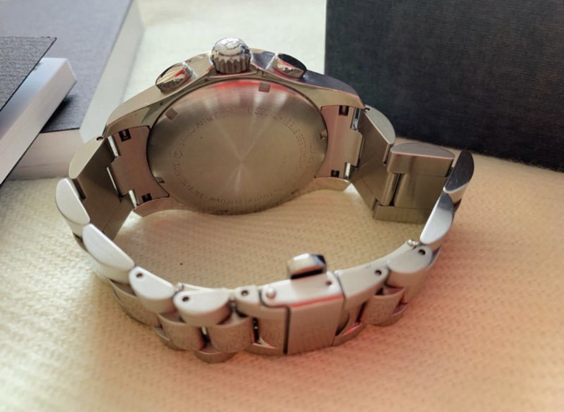 นาฬิกา Victorinox Swiss Army 241148 หน้าปัดแดง สภาพเยี่ยม