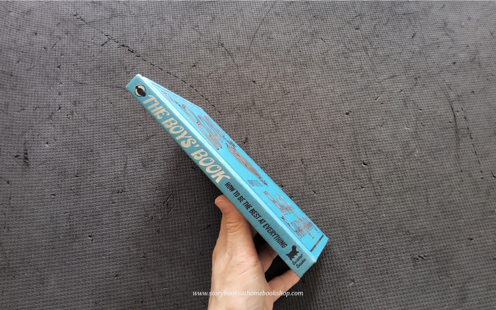 หนังสือนิทานปกแข็ง** 🍓🍓THE BOYS' BOOK: HOW TO BE THE BEST AT EVERYTHING