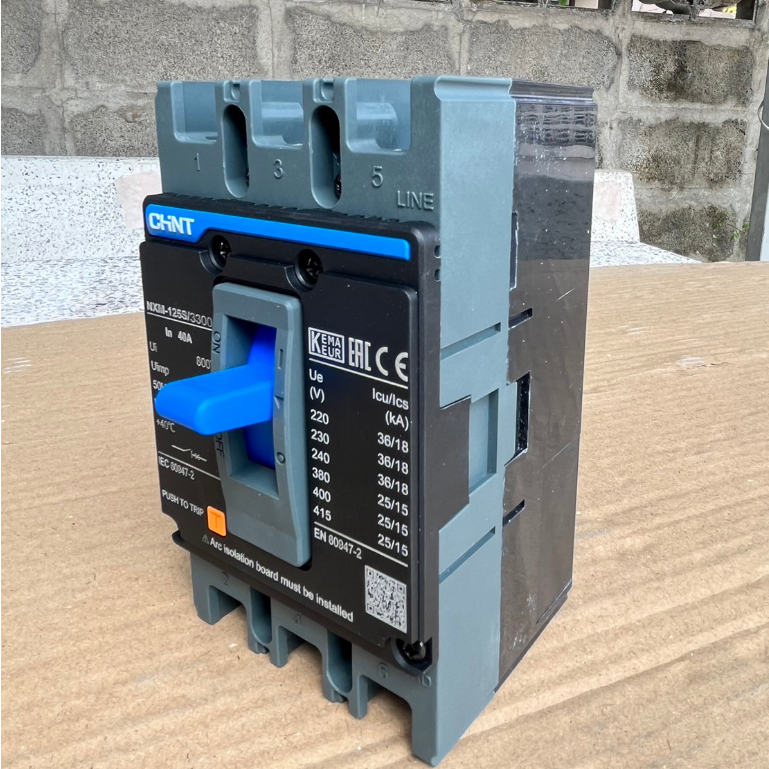 MCCB โมลเคสเบรกเกอร์ เบรกเกอร์ขนาดใหญ่ Molded Case Circuit Breaker NXM-125S/3300 3P 40A (25KA)