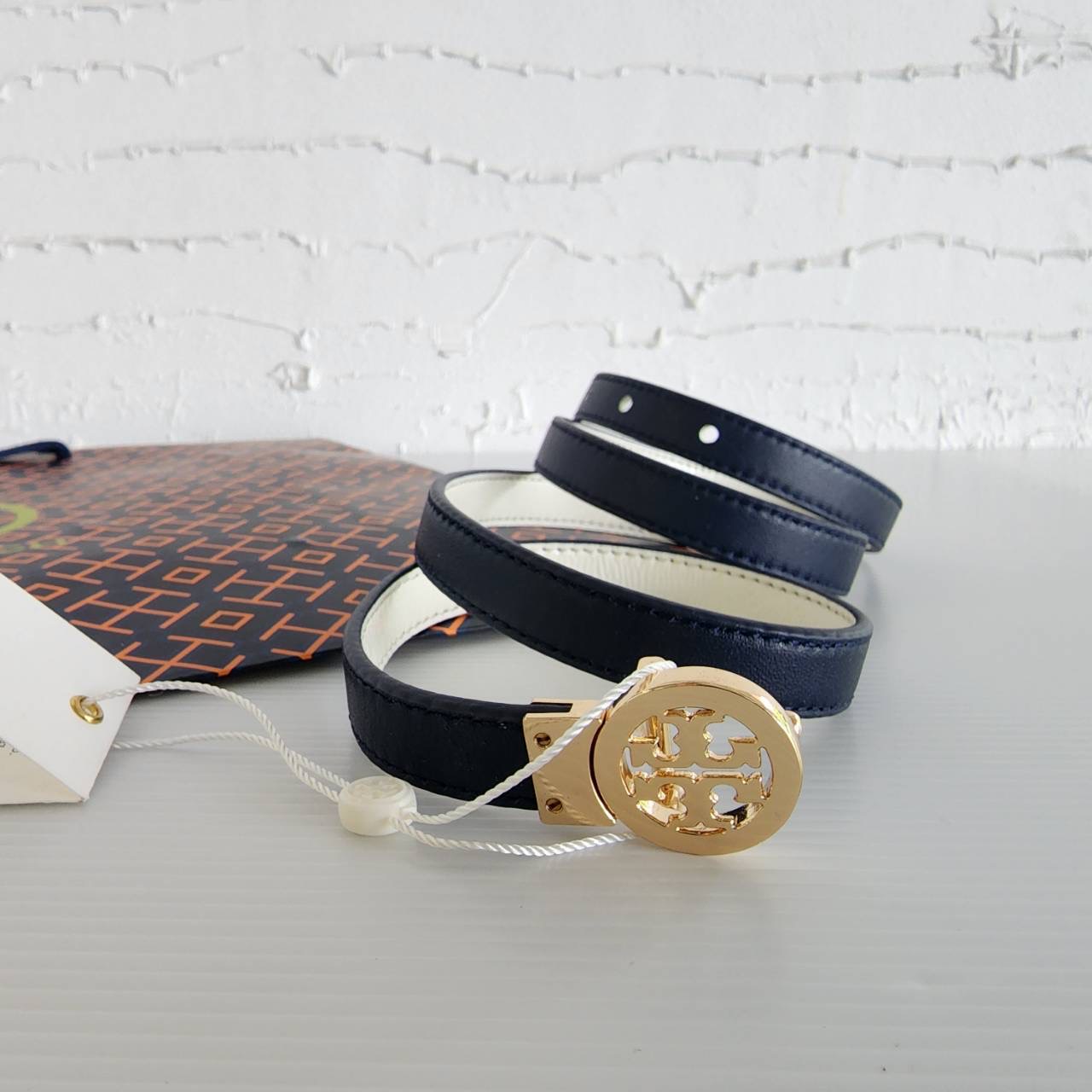 New Tory Burch Rotating Patent Skinny Belt