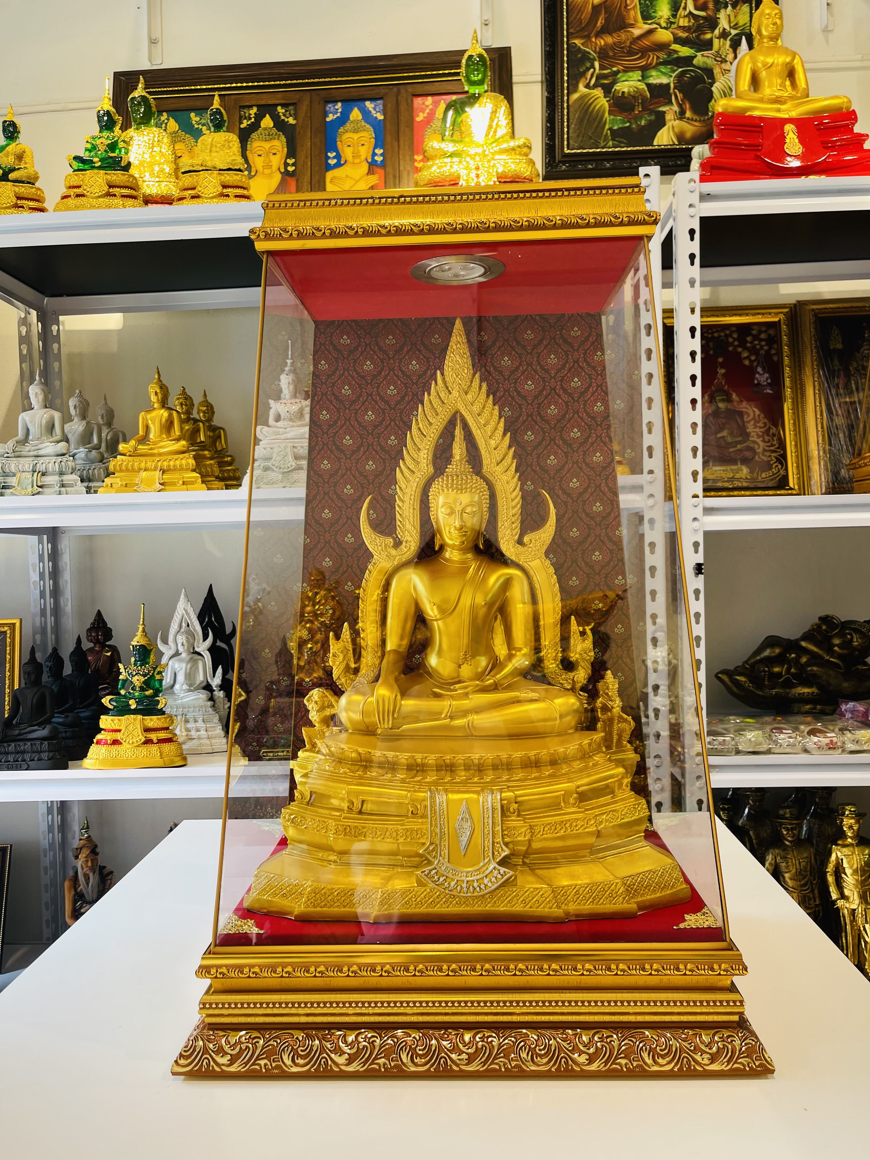 ชินราชหน้าตัก9นิ้ว พร้อมตู้พระมีไฟ