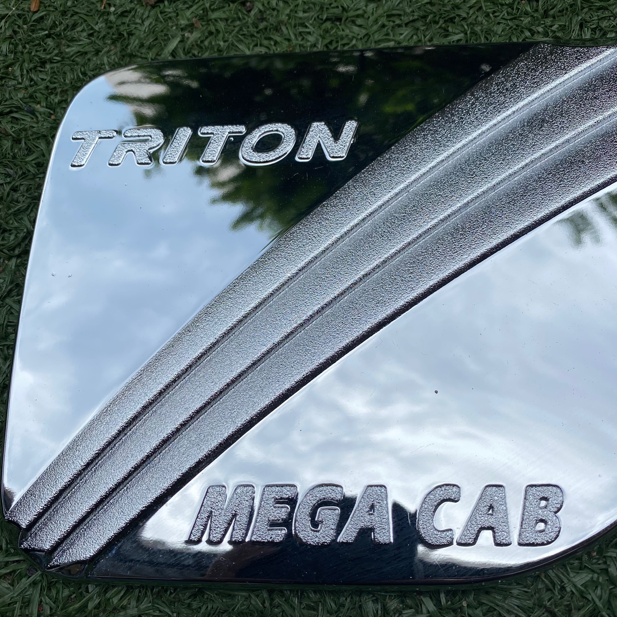 ครอบฝาถังน้ำมัน TRITON ปี 2006-2014