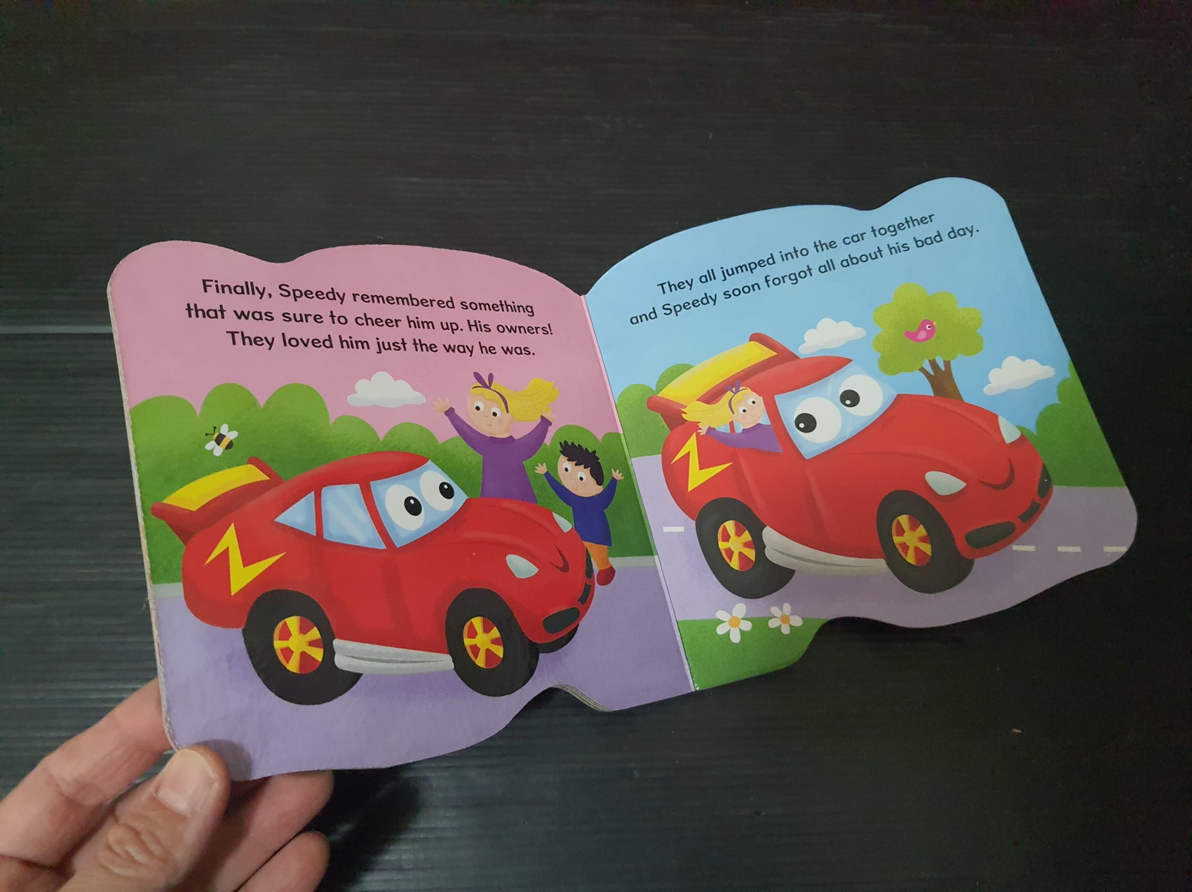BOARD BOOK ** 🍅🍓SPEEDY THE SPORTS CAR