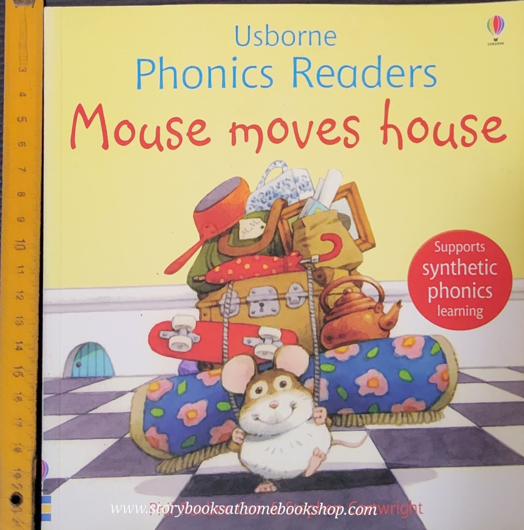 หนังสือนิทานปกอ่อน** 🍅🍓USBORNE PHONICS READERS: MOUSE MOVES HOUSE