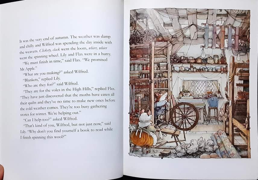 หนังสือนิทานปกอ่อน ** 🍅🍓 BRAMBLY HEDGE:THE HIGH HILLS WILFRED'S MOUNTAIN ADVENTURE